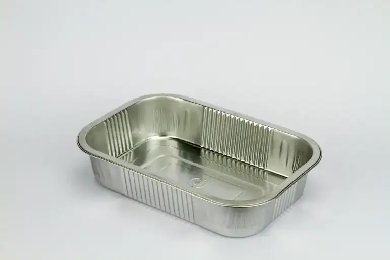 Coppice smoothwall aluminium foil tray with ribbed sides and a rolled sealing edge, 44mm deep
